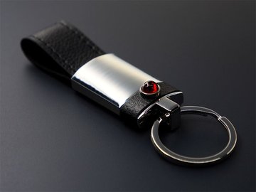 Брелок для ключей с янтарём